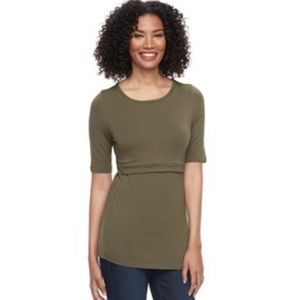 Nursing friendly maternity shirt
